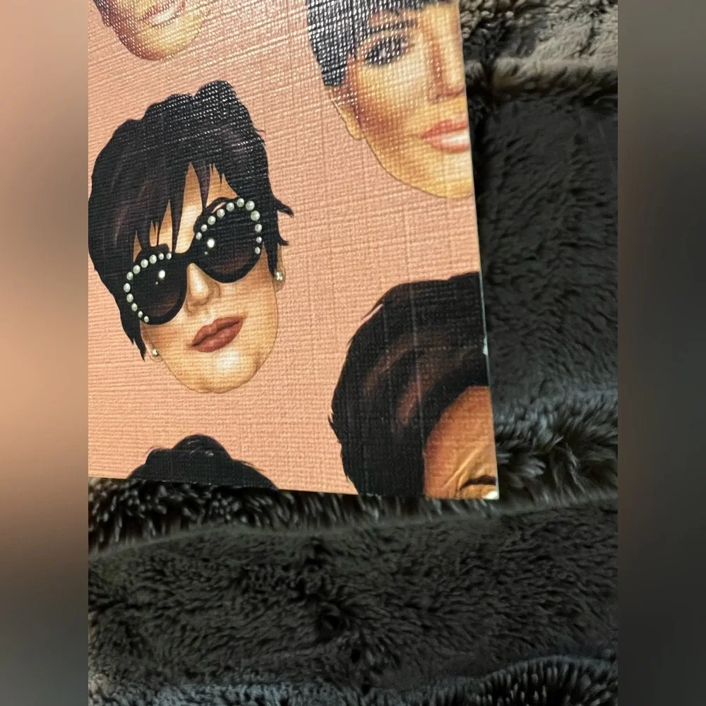 Central 23 Momager Mode Kris Jenner Lined Notebook NEW